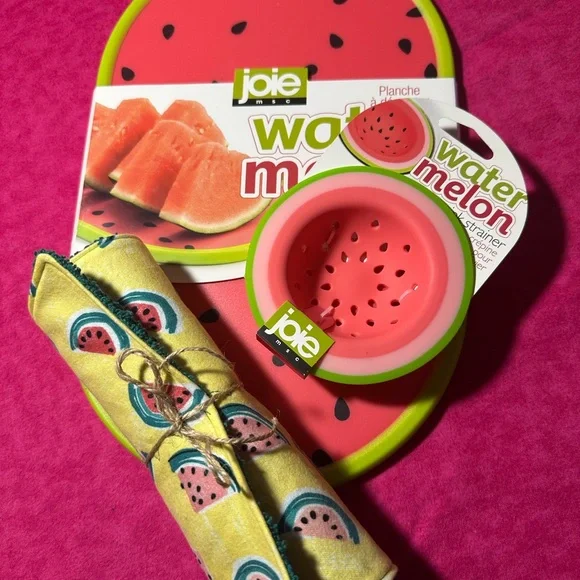 Joie Watermelon Cutting Board Set - Picture 14 of 14